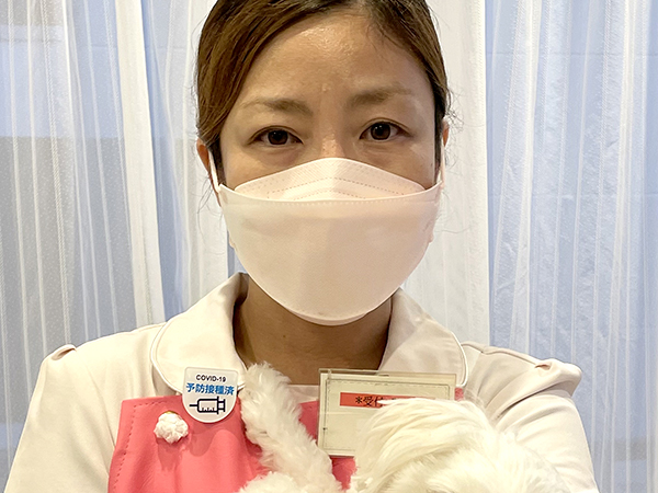 受付・助手　中野